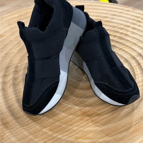 Donald J. Pliner Black and Gray Athletic Shoes - Picture 3 of 4